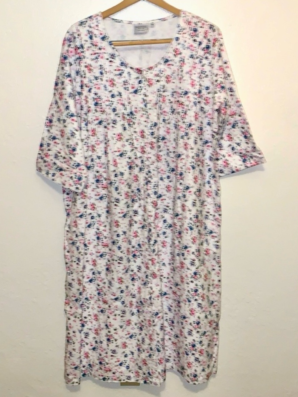 Nightgown 1X Flannel White Floral Cotton Maxi 90s Vintage Gold Coast 3/4 Sleeve
